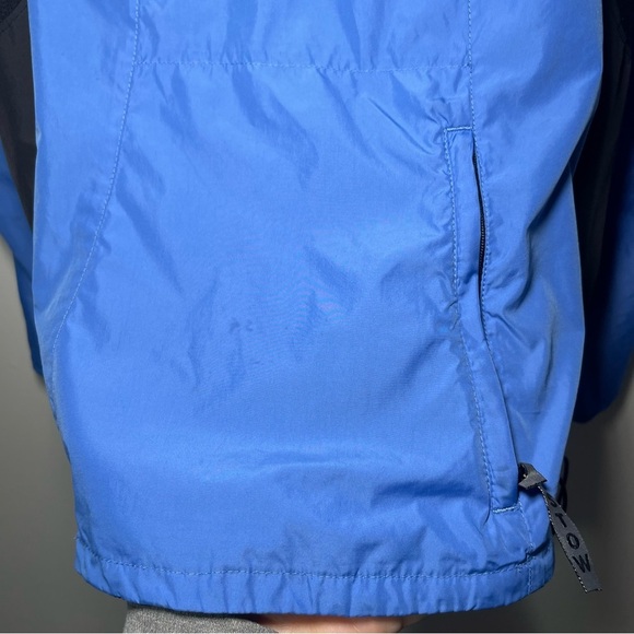 The North Face Women blue and black full zip fannu pack windbreaker jacket in S - Picture 10 of 10